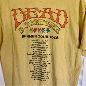 Dead and Company Tour 2018 T-shirt, Yellow Size Medium